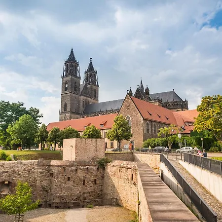 Regiohotel Wittekind Burg - #autobahna2 #toppreisleistung #freeparking #wallbox Burg bei Magdeburg